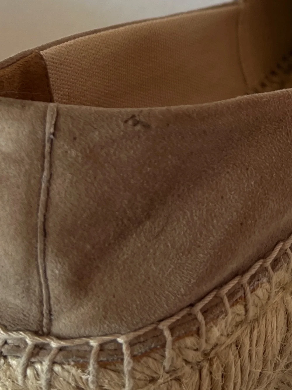 Tory Burch slip design